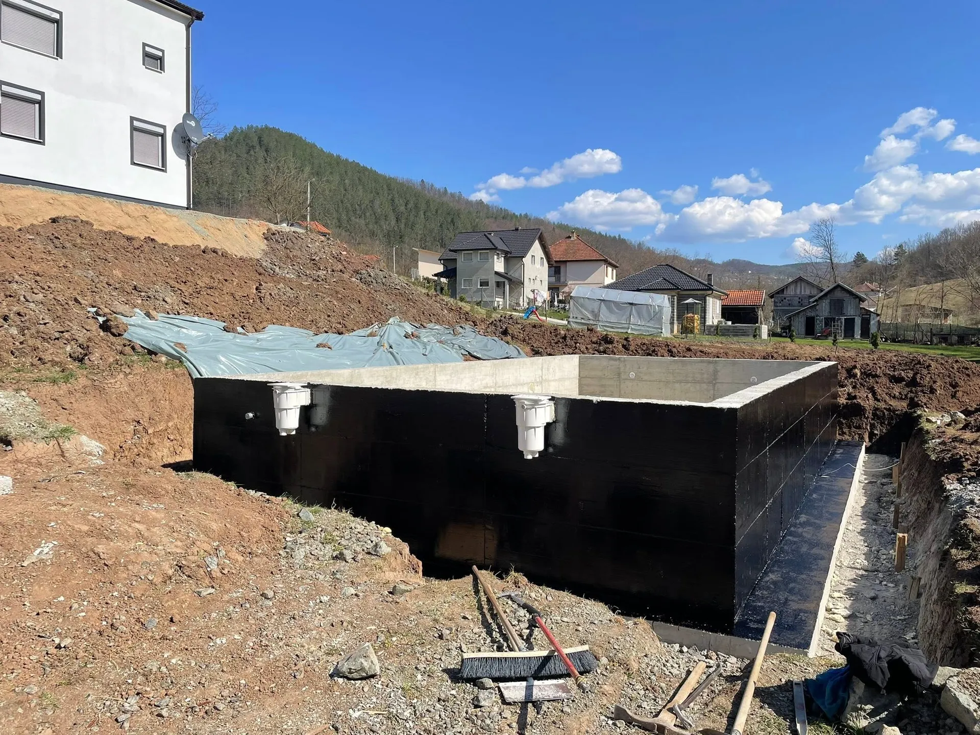 AMT gradnja - Izgradnja Betonskih Bazena i Hidroizolacija